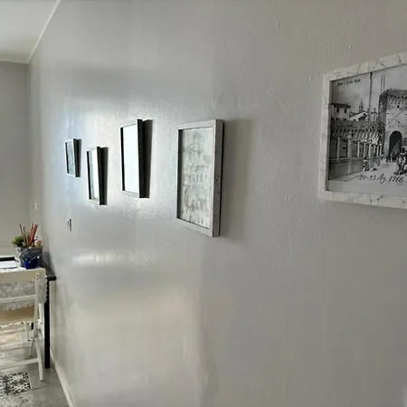 Dante Alighieri شقة